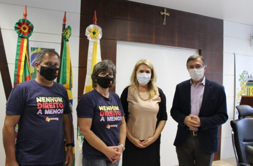Sindiserv debate anseios da categoria com o Executivo Municipal