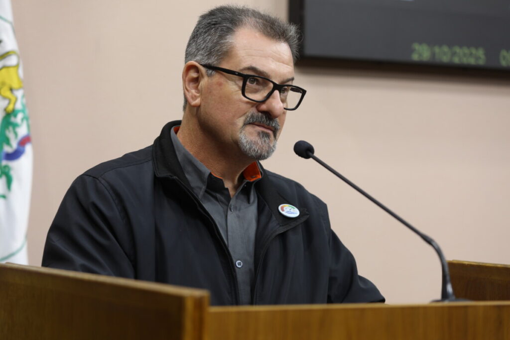 Diretor de Comunicação Alvoní do Passos se manifesta na Tribuna Livre na Câmara