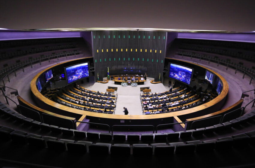 Veja a lista dos deputados gaúchos que assinaram a PEC da Reforma Administrativa