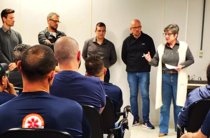Sindiserv e comissão de servidores discutem problemas na saúde