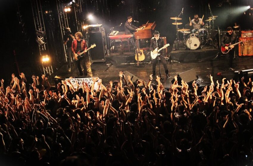  Sindiserv disponibiliza descontos nos ingressos para espetáculo com a banda Vera Loca